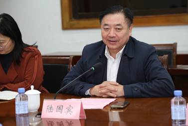 陆国宾副体育训练营讲话